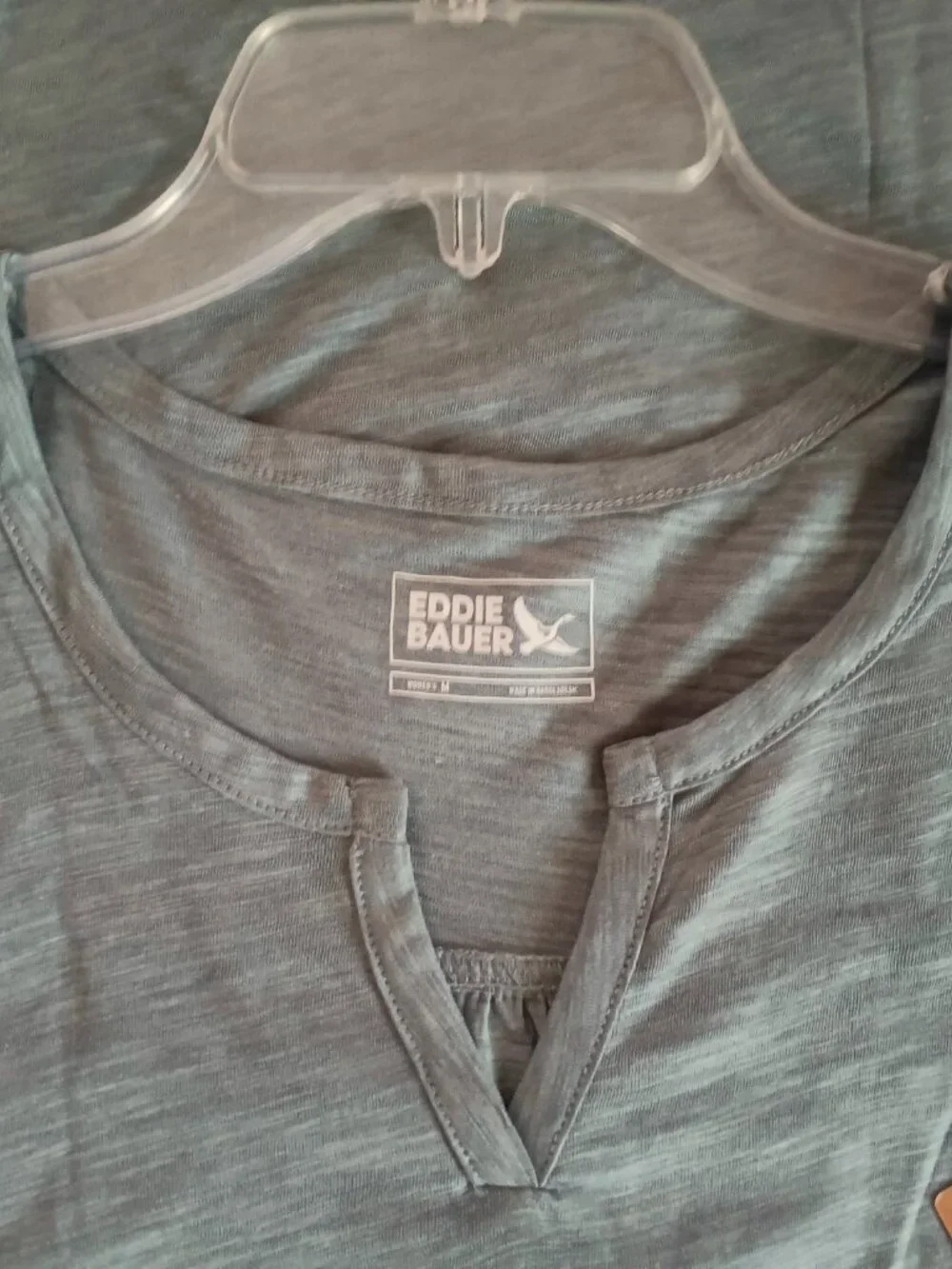 New Eddie Bauer Women's Gate Check Sleeveless Split-neck Tunic, size M - Picture 4 of 8